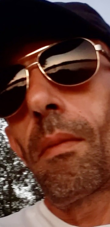 Loukian - Hotton - Luxembourg | Rencontre Discrète