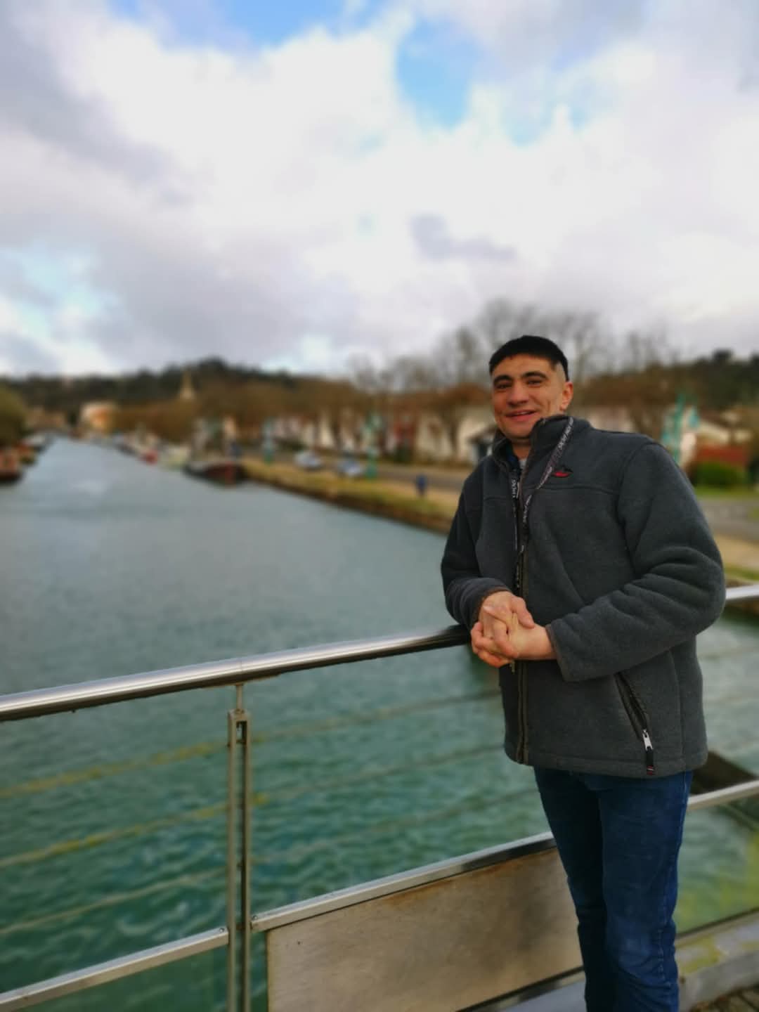 Abde - Nivelles - Brabant wallon | Rencontre Discrète