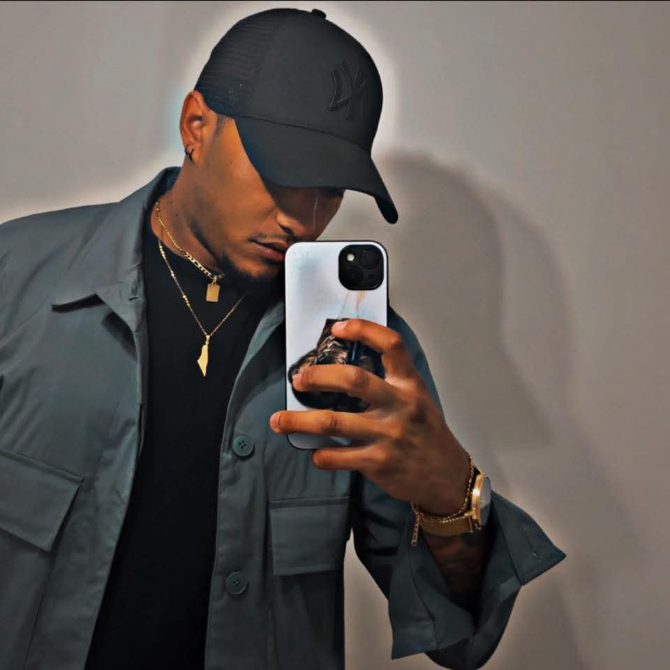 Normann - Saint-Trond - Limbourg | Rencontre Discrète