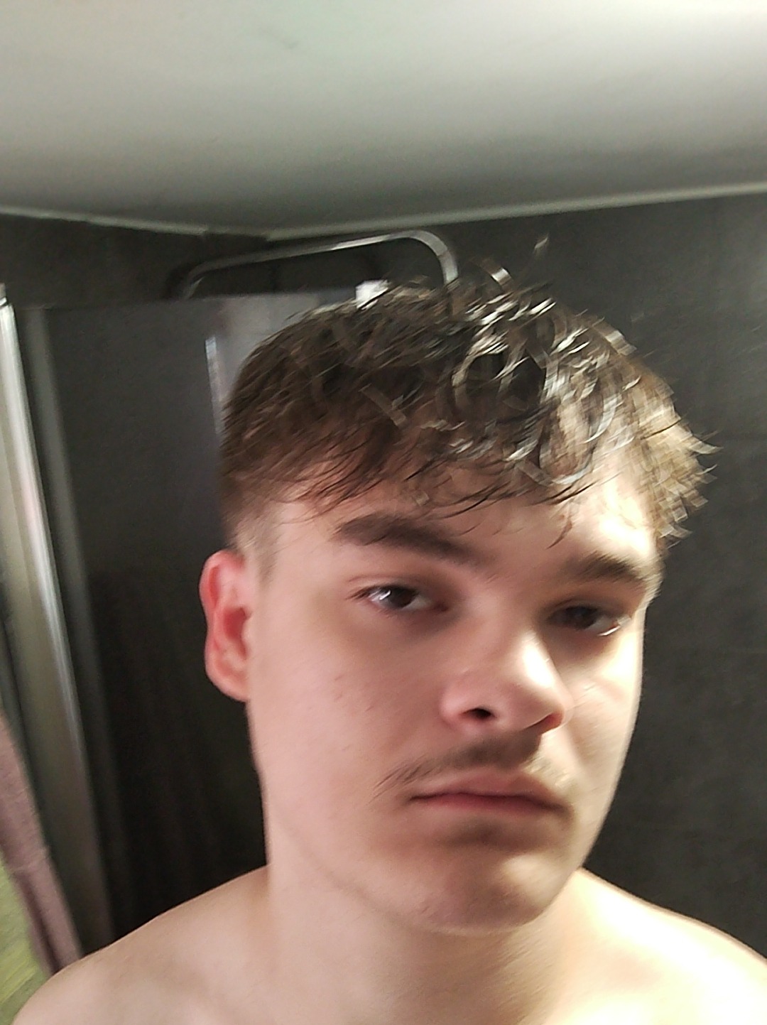 Roger-pierre - Fontaine-l’Evêque - Hainaut | Rencontre Discrète