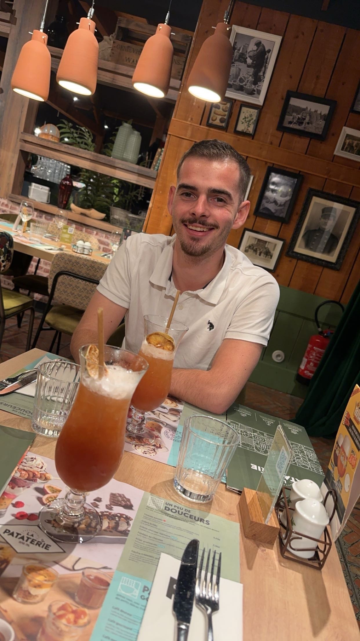 Osmane - Geel - Anvers | Rencontre Discrète