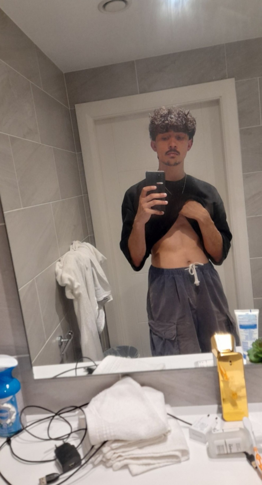 Jilian - Herselt - Anvers | Rencontre Discrète