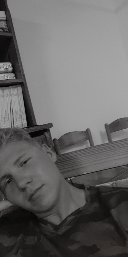 Emille - Sainte-Ode - Luxembourg | Rencontre Discrète